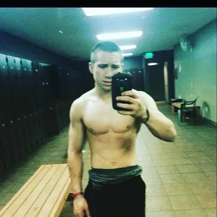 OnlyFans cuenta nuckinfuts88 header 2