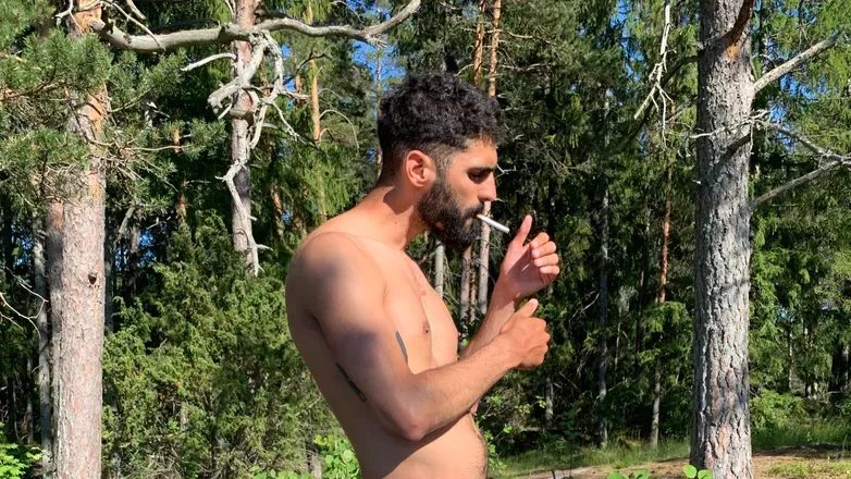 OnlyFans cuenta karim_uncensored header 2