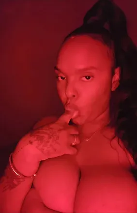 OnlyFans cuenta blackgoldgoddess avatar 1