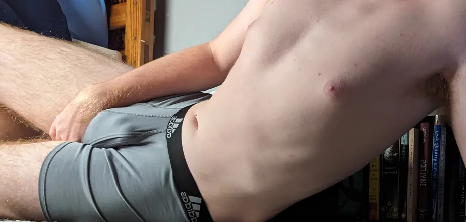 OnlyFans cuenta closetedtwinktyler header 2