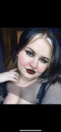 OnlyFans cuenta curvygothgal avatar 1