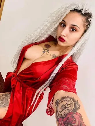 OnlyFans cuenta u172011671 header 2
