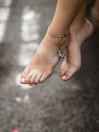 OnlyFans account  vivshotfeet avatar 1