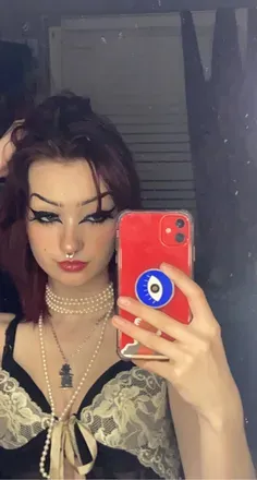OnlyFans cuenta graveyard.gremlin avatar 1