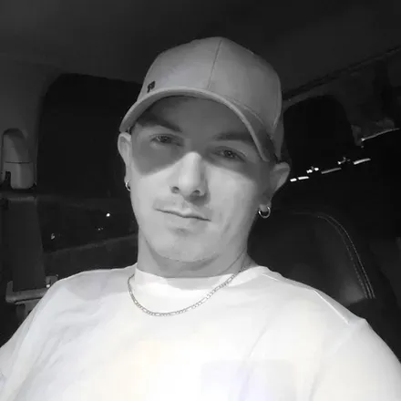 OnlyFans cuenta lukewinchester1921 avatar 1