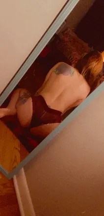 OnlyFans account  thekinkylinky header 2