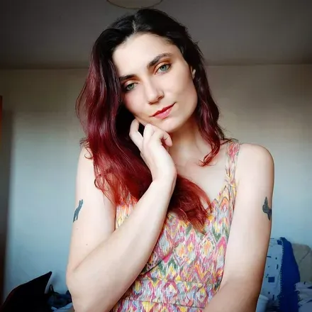 OnlyFans cuenta sophieuk2021 avatar 1
