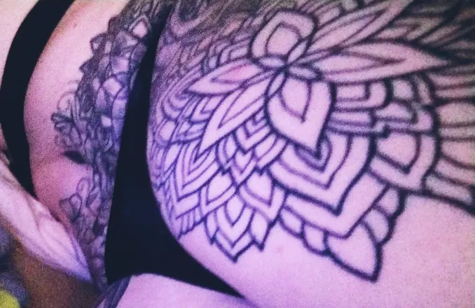 OnlyFans account  gingtatts header 2