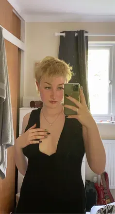 OnlyFans account  blondeash21 avatar 1