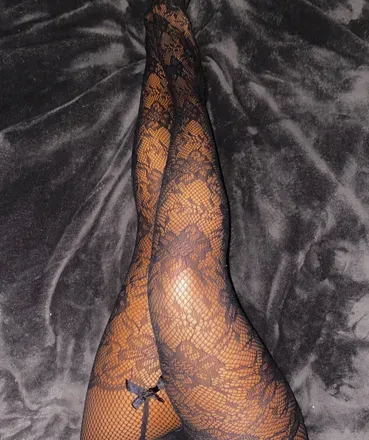 OnlyFans account  lovelvfemme avatar 1