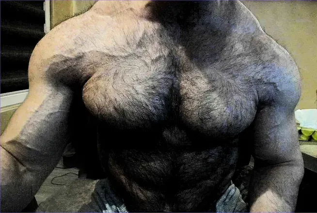 OnlyFans cuenta biggestbaddestbeast header 2