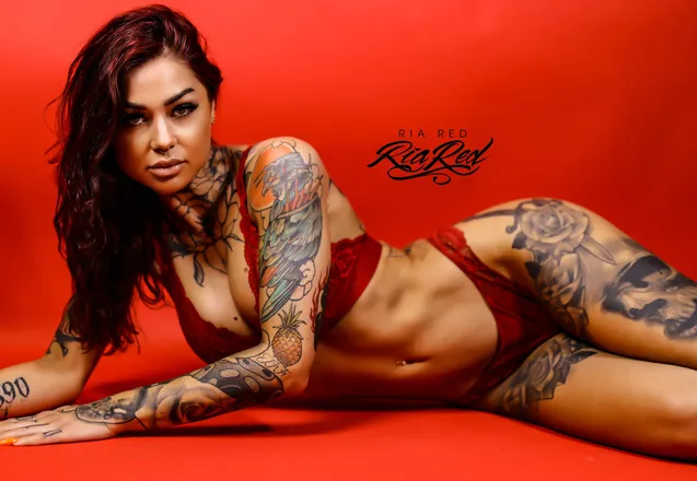 OnlyFans cuenta ria-red header 2