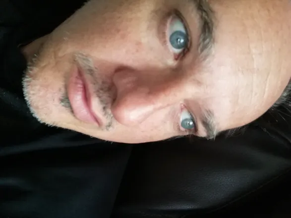 OnlyFans cuenta u197351424 header 2