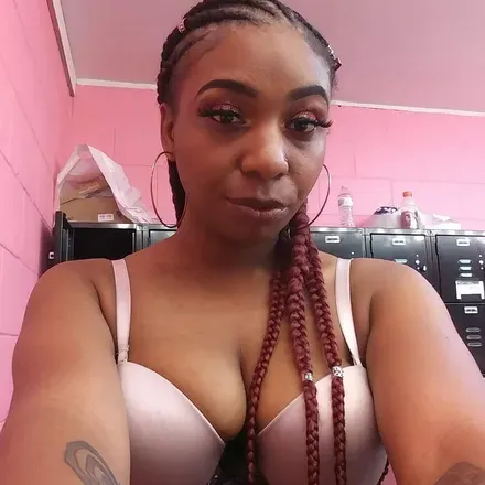 OnlyFans account  thiccmikk header 2