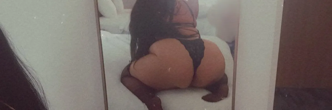 OnlyFans cuenta wetmamiitattii header 2