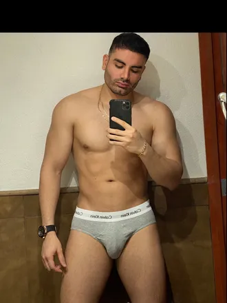OnlyFans cuenta sebasochoa93 previous_avatars_1 3