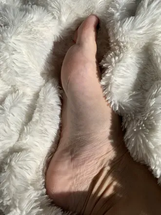 OnlyFans cuenta crystalsmartfeet avatar 1