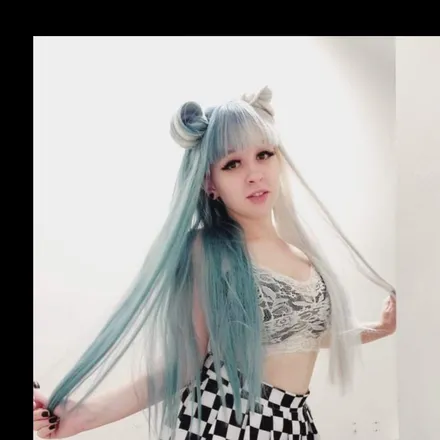 OnlyFans cuenta playing_coy header 2