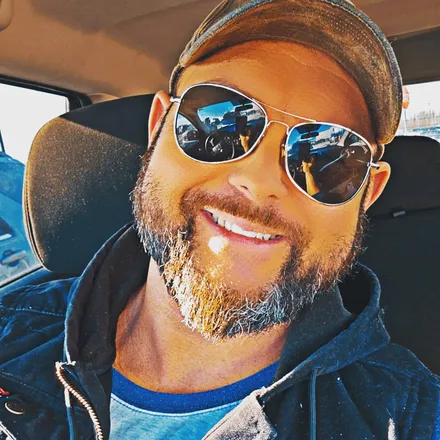 OnlyFans cuenta fuzzybakerbear83 header 2