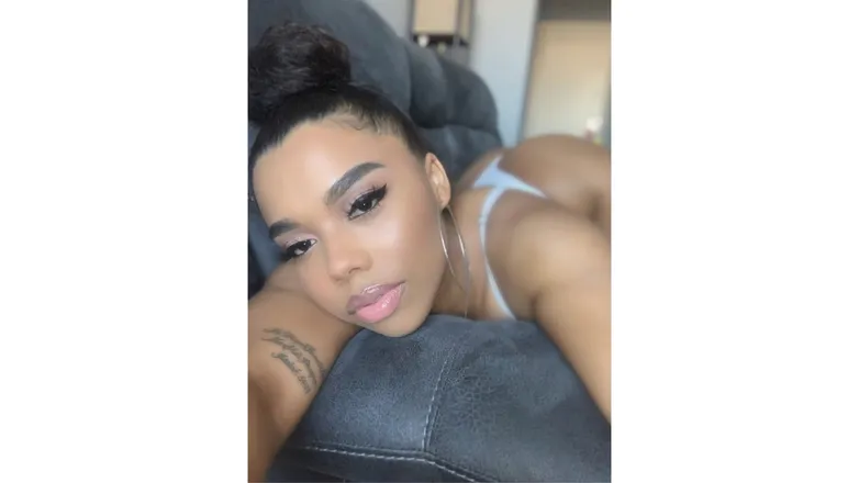 OnlyFans cuenta mandybaddass header 2