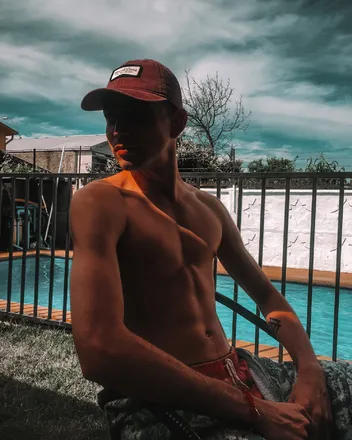 OnlyFans cuenta vichot11 header 2