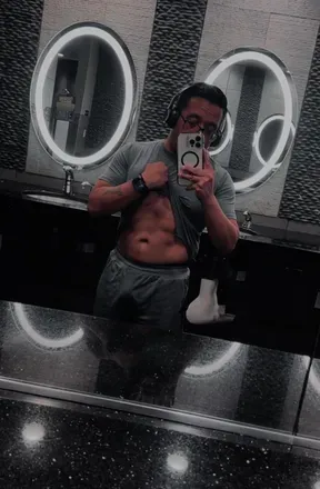 OnlyFans account  latinflavor4you avatar 1