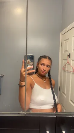 OnlyFans account  stupidsexybitchshanti avatar 1