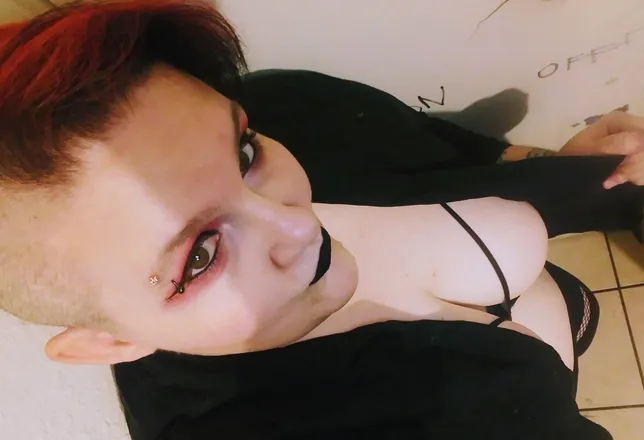 OnlyFans cuenta v.bbw header 2