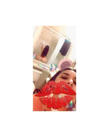 OnlyFans cuenta freakinmegan header 2