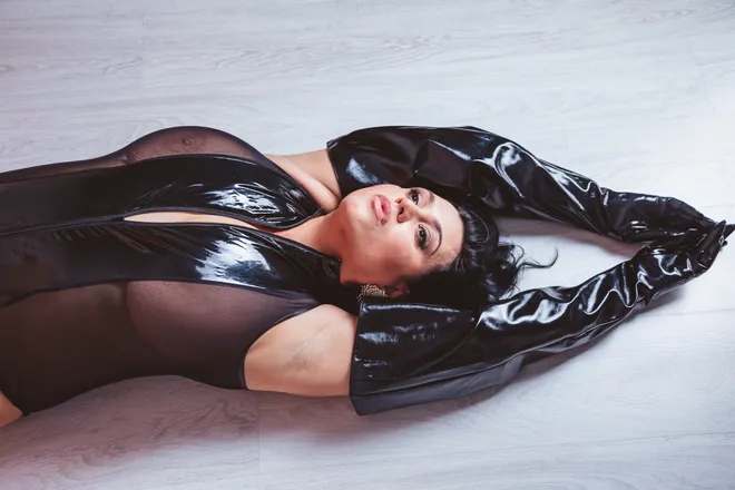 OnlyFans cuenta lastyona header 2