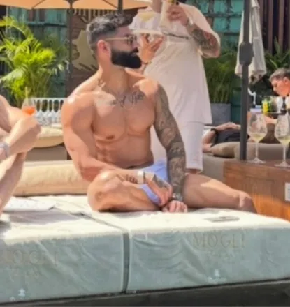 OnlyFans cuenta gabriel_1111 header 2