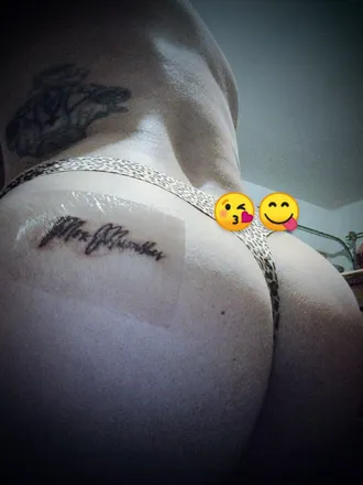 OnlyFans cuenta clitqueen1251 header 2