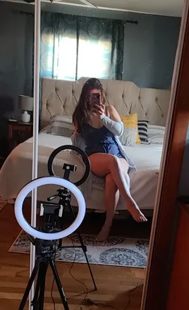 OnlyFans cuenta mrs.mid_west header 2