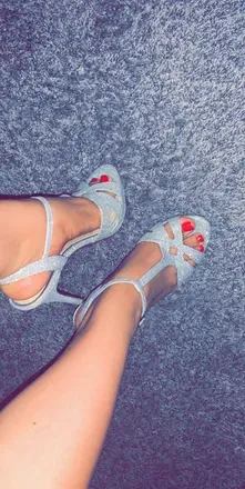 OnlyFans cuenta prettybfeet9 avatar 1