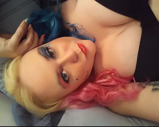 OnlyFans cuenta meg111884 header 2