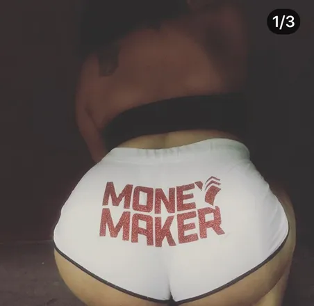 OnlyFans cuenta queen_keddaaaa header 2