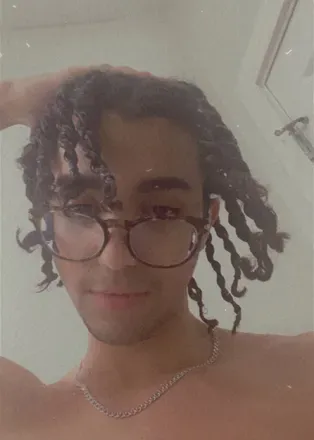 OnlyFans account  playful_tool avatar 1