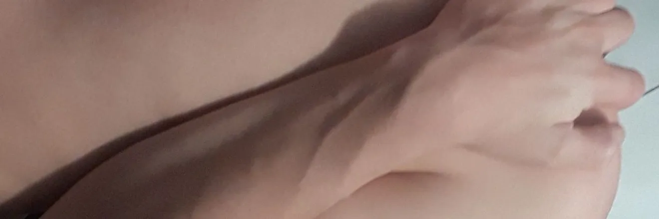 OnlyFans account  icedflower header 2