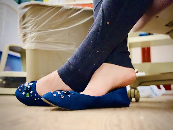 OnlyFans cuenta curves_and_toes header 2