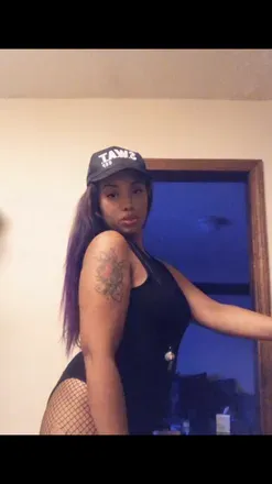 OnlyFans cuenta sexybruja1122 avatar 1