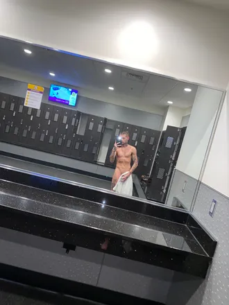 OnlyFans cuenta tttrull header 2
