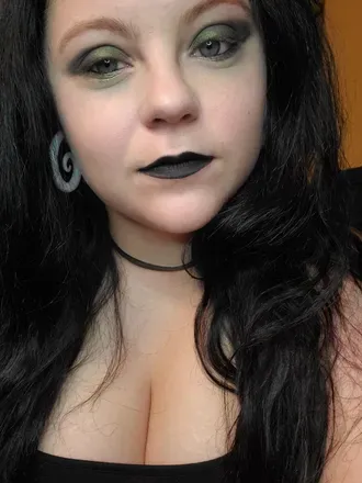 OnlyFans cuenta emeraldspider69 avatar 1