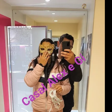 OnlyFans cuenta gi_hotwife header 2