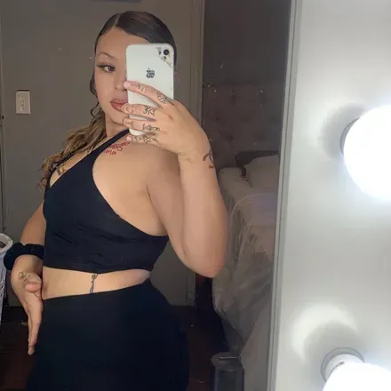OnlyFans cuenta cubanluuv avatar 1