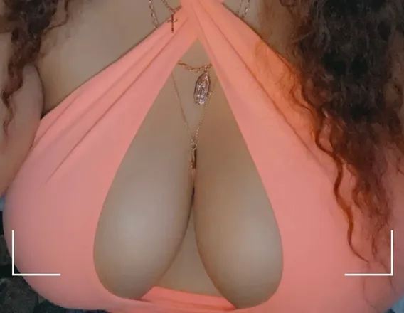 OnlyFans cuenta toe_tippin header 2