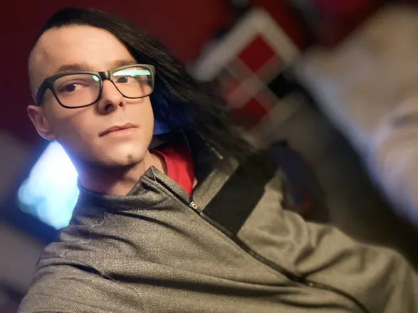 OnlyFans cuenta tyetyecutiepie header 2