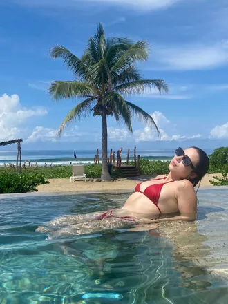 OnlyFans account  rompecorazonesenfrances header 2