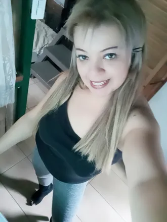 OnlyFans account  sweetblond21 header 2