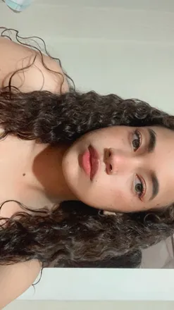OnlyFans cuenta kat.mera header 2