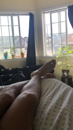 OnlyFans cuenta feetstripped header 2